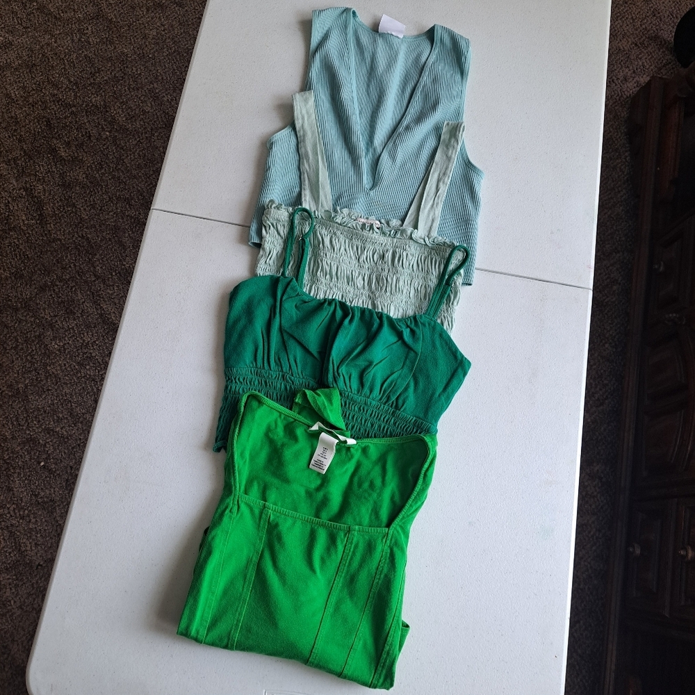 Stylish Green Women's Tops Bundle